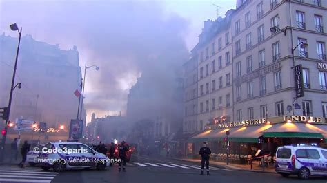 Spectaculaire Incendie à Paris Large Fire In Paris Youtube