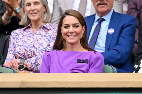 Kate Middleton E Príncipe William Postam Homenagens Ao 76º Aniversário