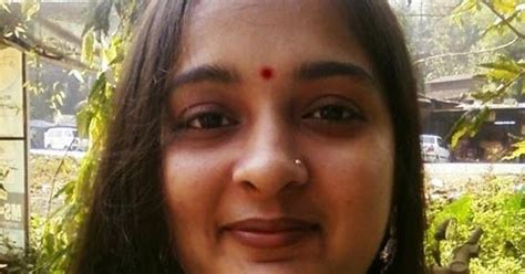 Hot Mangala Bhabhi GARAMAGARAM Rocking Knotty Aunty Vol 3 Photos