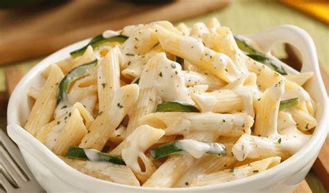 Penne En Salsa De Queso Chihuahua Con Rajas Recetas Nestl