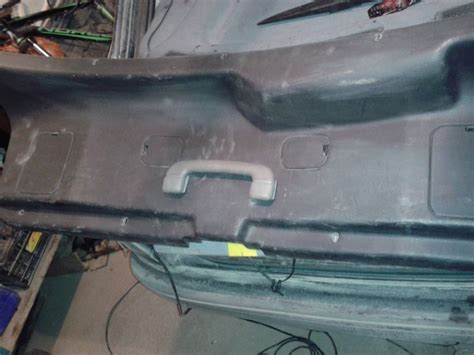 Ручка на дверь багажника — Renault Safrane, 2,2 л, 1993 года | своими ...