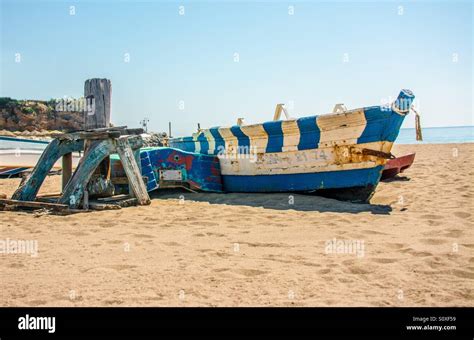 Fishing Boat Wreck Hi Res Stock Photography And Images Alamy