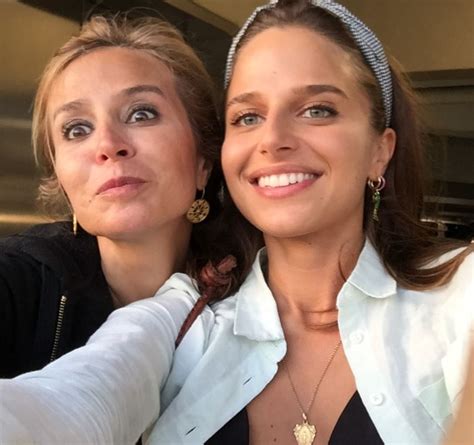 Stephanie Nur: Wiki, Height, Husband, Age, Ethnicity, Parents, Net ... 