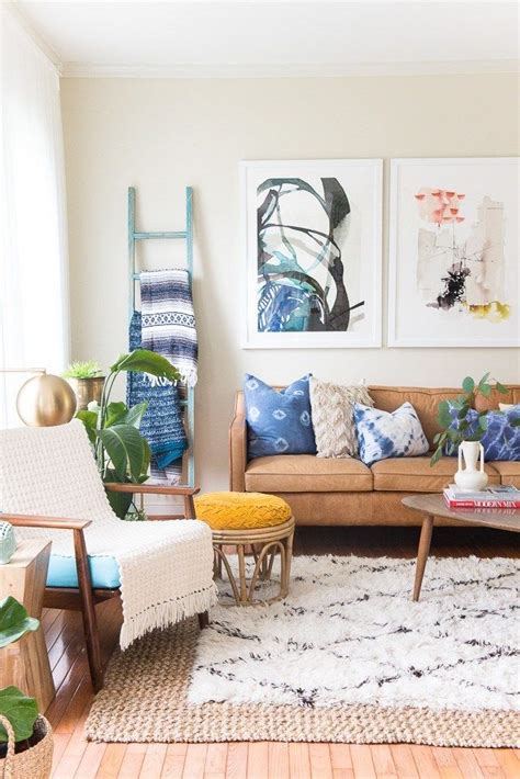 How To Create The Perfect Layered Rug Look Summer Living Room Rugs