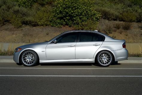 Bmw E90 Sedan 3 Series With 18 Arc 8 Wheels In Hyper Black