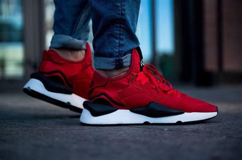 Купить Мужские кроссовки Adidas y3 kaiwa красные. Размеры (41,42,43,44 ...
