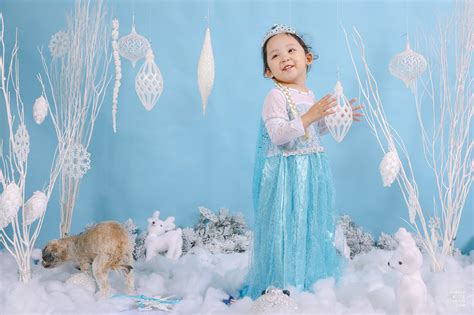 Kiara Pre-birthday (Frozen Theme) – Purple Kite Studios