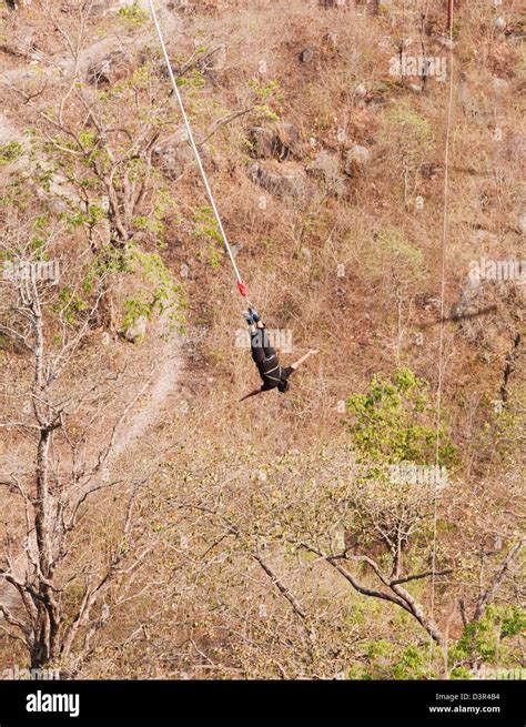 Bungee jumping rishikesh hi-res stock photography and images - Alamy