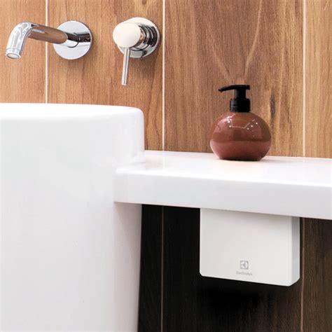 Водонагреватель проточный Electrolux NP 6 AQUATRONIC 2.0_4 купить по ...