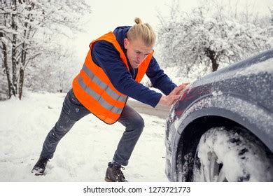 804 Pushing Car Out Snow Images, Stock Photos & Vectors | Shutterstock