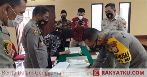 Rekrutmen Personel Jajaran Polda Sulsel Lakukan Penandatanganan Pakta