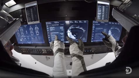 SpaceX - Crew Dragon Touchscreen Displays UI/UX