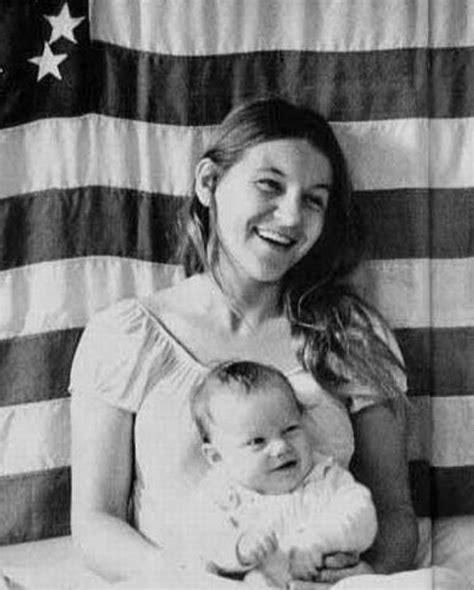 Leonardo Dicaprio Being Held By His Mother 1975 Roldschoolcool