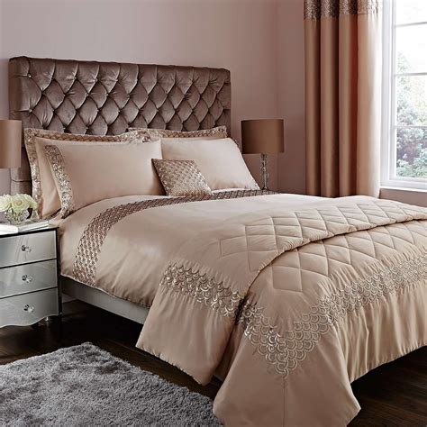 Charleston Champagne Duvet Cover Champagne Bedroom Champagne Bedroom