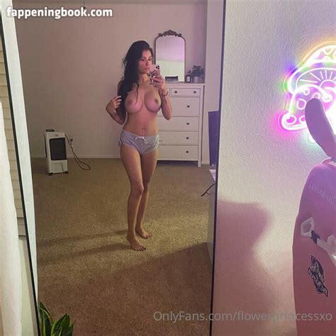 Flower Princess Xo Nude OnlyFans Leaks Porn Pic