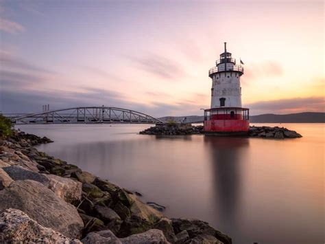 How to Visit the Sleepy Hollow Lighthouse (Tarrytown Light)