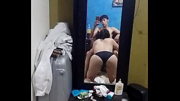 Le Ayude A Mi Vecina Y Termino Mamandomela XVIDEOS