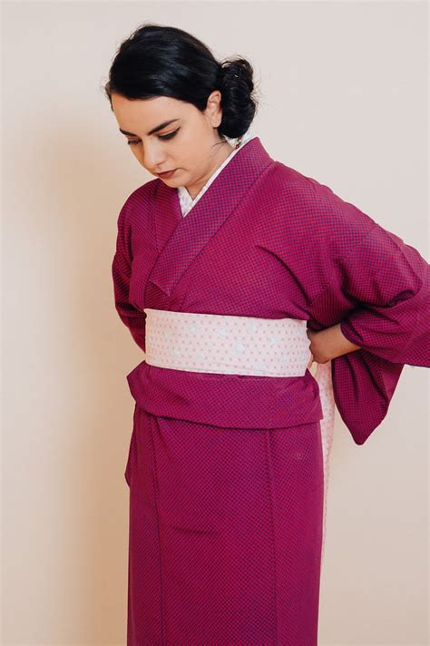 How To Wear A Kimono With Step By Step Pictures And Video