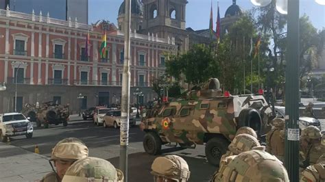 Foto Bolivia Intento Golpe Estado Tanques Y Militares Armados Las