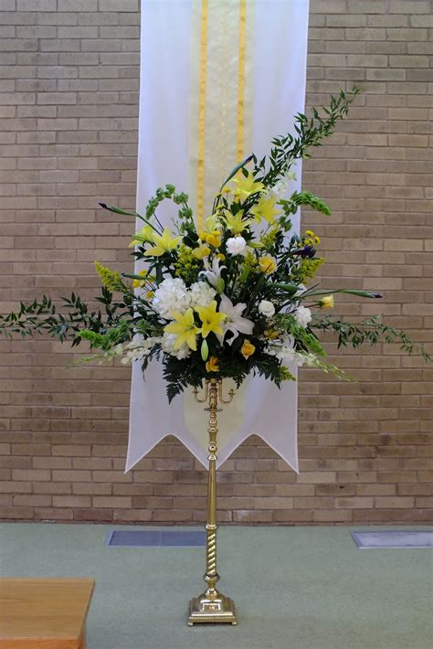 Gene's Garden: Easter flower arrangements