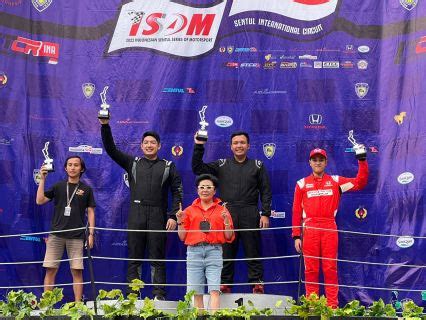 Alvin Avila Naufal Persembahkan 3 Gelar Juara Nasional Bagi Honda