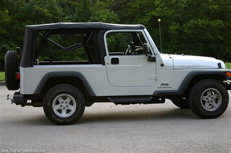 The Best Replacement Jeep Soft Tops Fun Times Guide To Jeeping