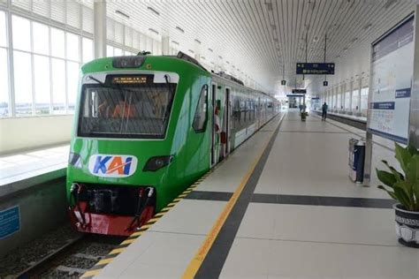 Kereta Bandara Yia Jadwal Harga Tiket Dan Cara Memesannya Glints Blog