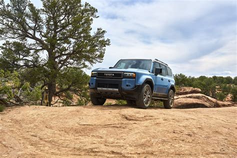 Toyota Land Cruiser Retour Aux Sources Pour Une L Gende La Presse