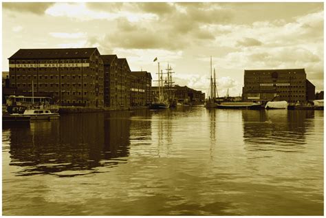 Gloucester Docks | Gloucester docks, Gloucestershire, Local history