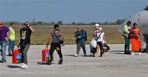 Culmina Evacuaci N De M S De Cubanos Varados En Hait Adn Cuba