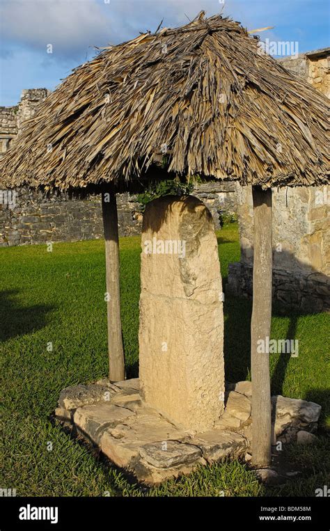 Temple Of Frescoes Mayan Ruins Of Tulum Tulum Quintana