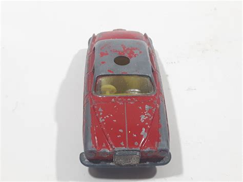 Vintage Husky Jaguar Mk 10 Fire Chief Red Die Cast Toy Car Vehicle