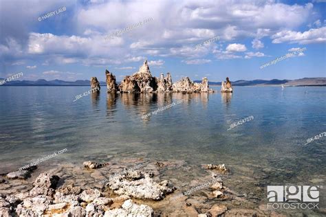 Tuff Rock Formation Mono Lake Mono Lake Tufa State Natural Reserve