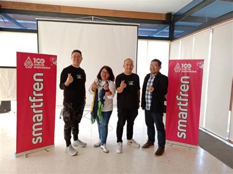 Perkuat Jaringan Smartfren Tambah Jaringgan Jadi 13 000 Hingga Akhir