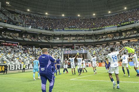 Cruzeiro revela os bastidores da vitória no clássico contra o Atlético MG