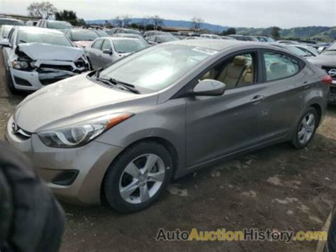 Npdh Ae Bh Hyundai Elantra Gls View History And Price At