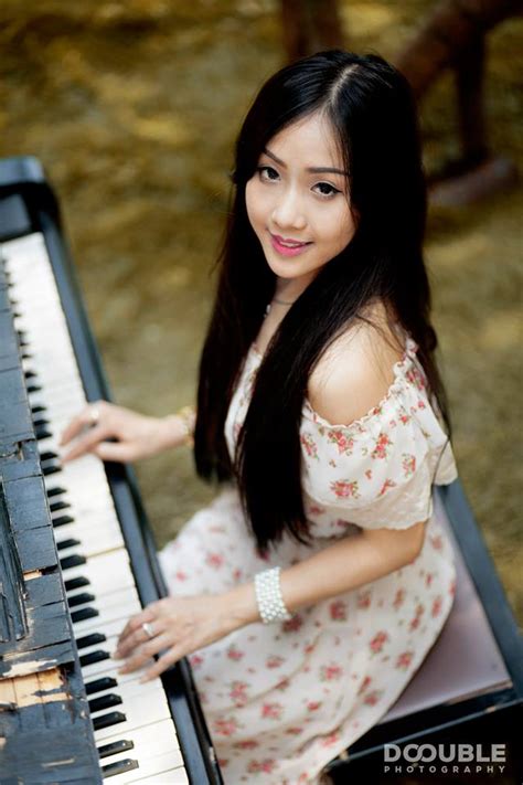 Tăm tia nhan sắc hot girl Cong Cớn của Cao đẳng Sư phạm