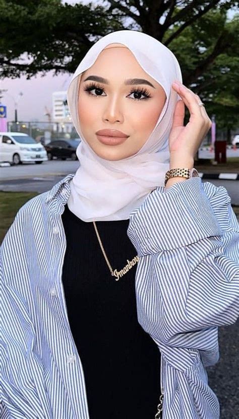 Mira Filzah Free Hair Curvy Women Fashion Womens Fashion Muslim