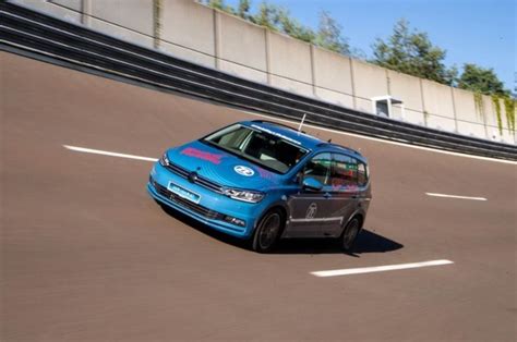 ZF Unveils New 2-Speed Transmission for Electric Vehicles » Car Blog India