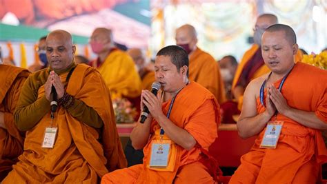 His Holiness The Dalai Lama Begins Three Day Teachings In Bodhgaya