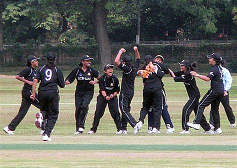 The UAE squad poses for photographs | ESPNcricinfo.com