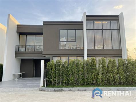 Highland Park Pool Villa Village In Pattaya For Sale Rent Renthai