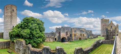 Romanik Bilder – Durchsuchen 30,430 Archivfotos, Vektorgrafiken und ...