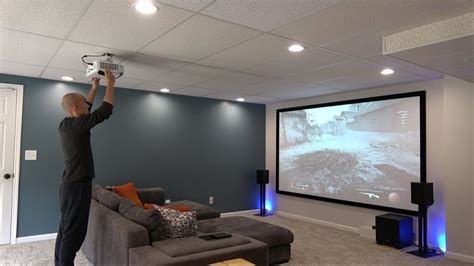 How to Mount a Projector to the Ceiling (10 Easy Steps) - Archute