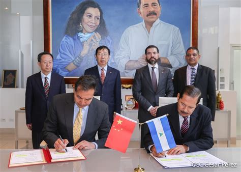 Nicaragua y la República Popular China firman programas y proyectos