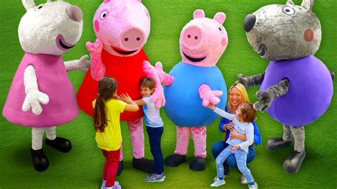 New Meet Greet Peppa Pig Land