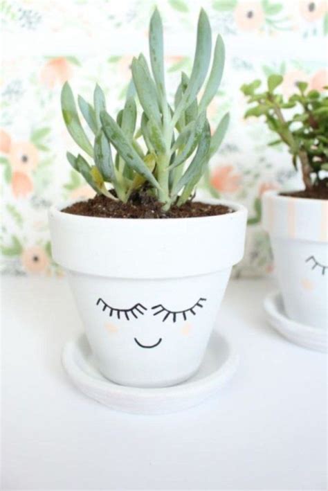 Flower Pot Decoration Ideas That You Can Try In Your Home