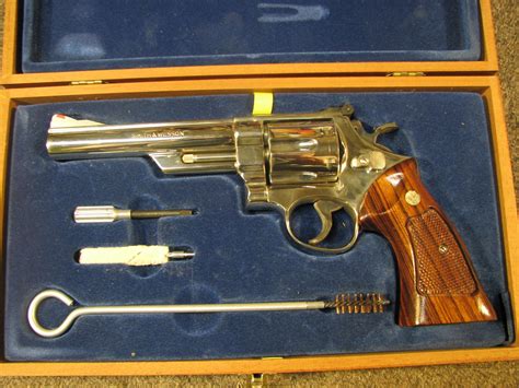 SMITH WESSON MODEL 57 NICKEL PLATED 41 MAG For Sale