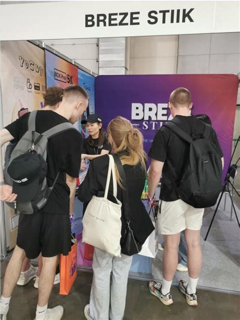 Breze Stiik Was In The Vape Club Show In Moscow Breze Stiik Oem Vape