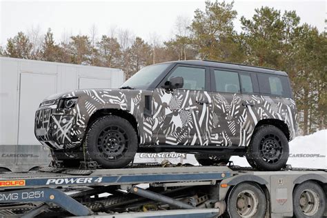 Hardcore Land Rover Defender Svx Spied Will Make You Think Twice About A G Class Carscoops